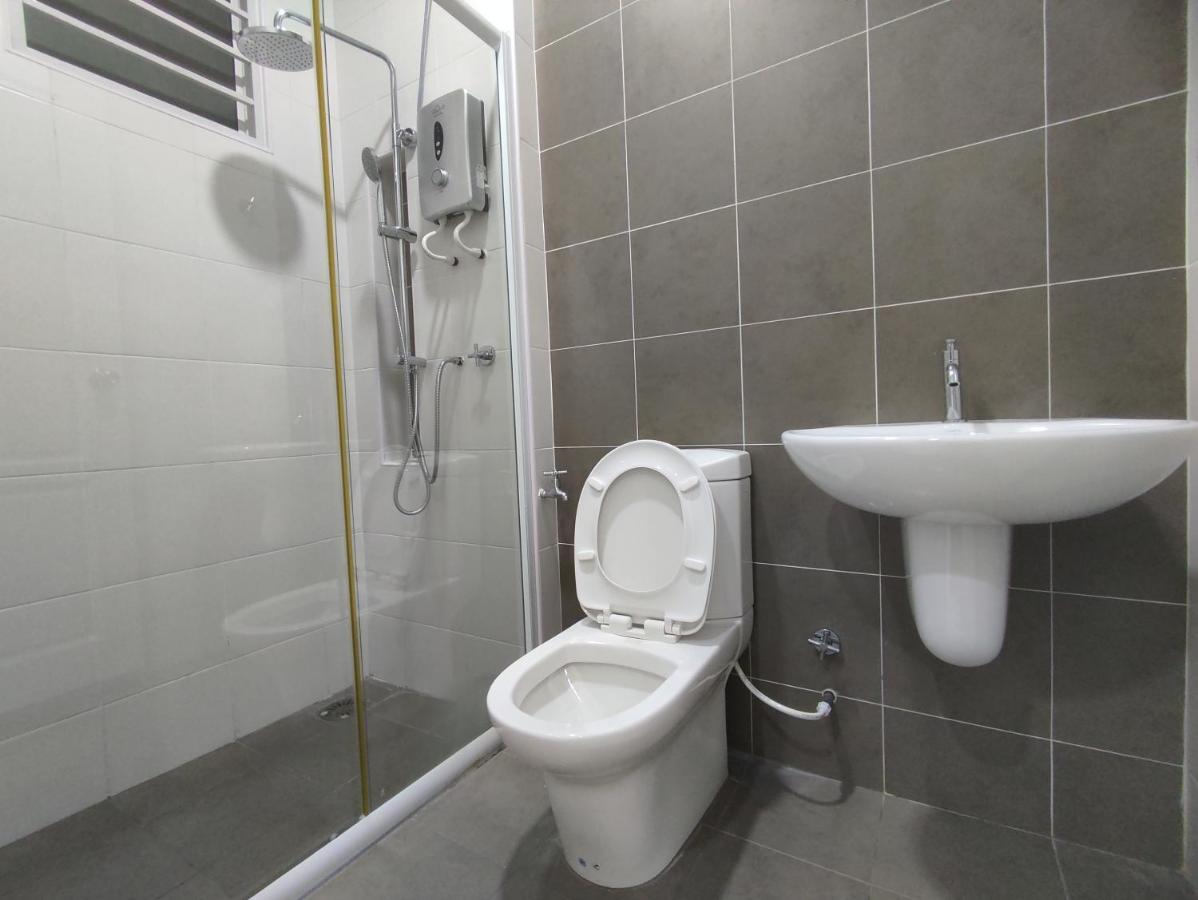 Rumah percutian Botani Near To Sunway Tambun Super Luxury Spacious Corner House Ipoh