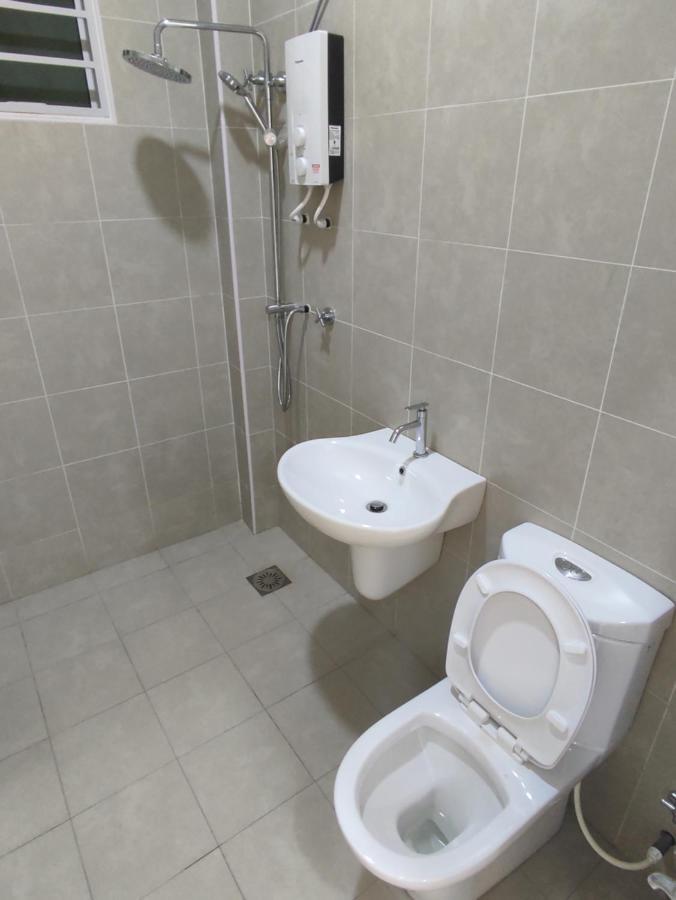 Botani Near To Sunway Tambun Super Luxury Spacious Corner House Rumah percutian Ipoh